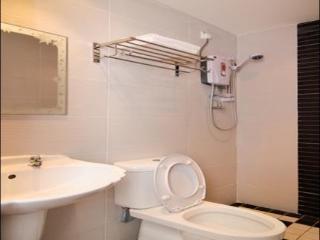 Hotel Rose Taman Impian Senai 2*